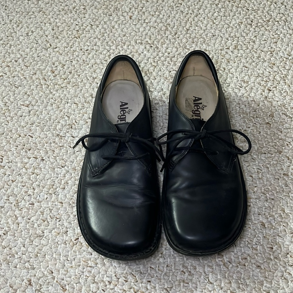 Dark blue Algeria shoes